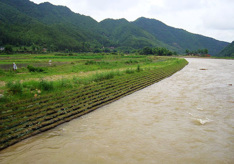 鄭州生態袋河道綠化